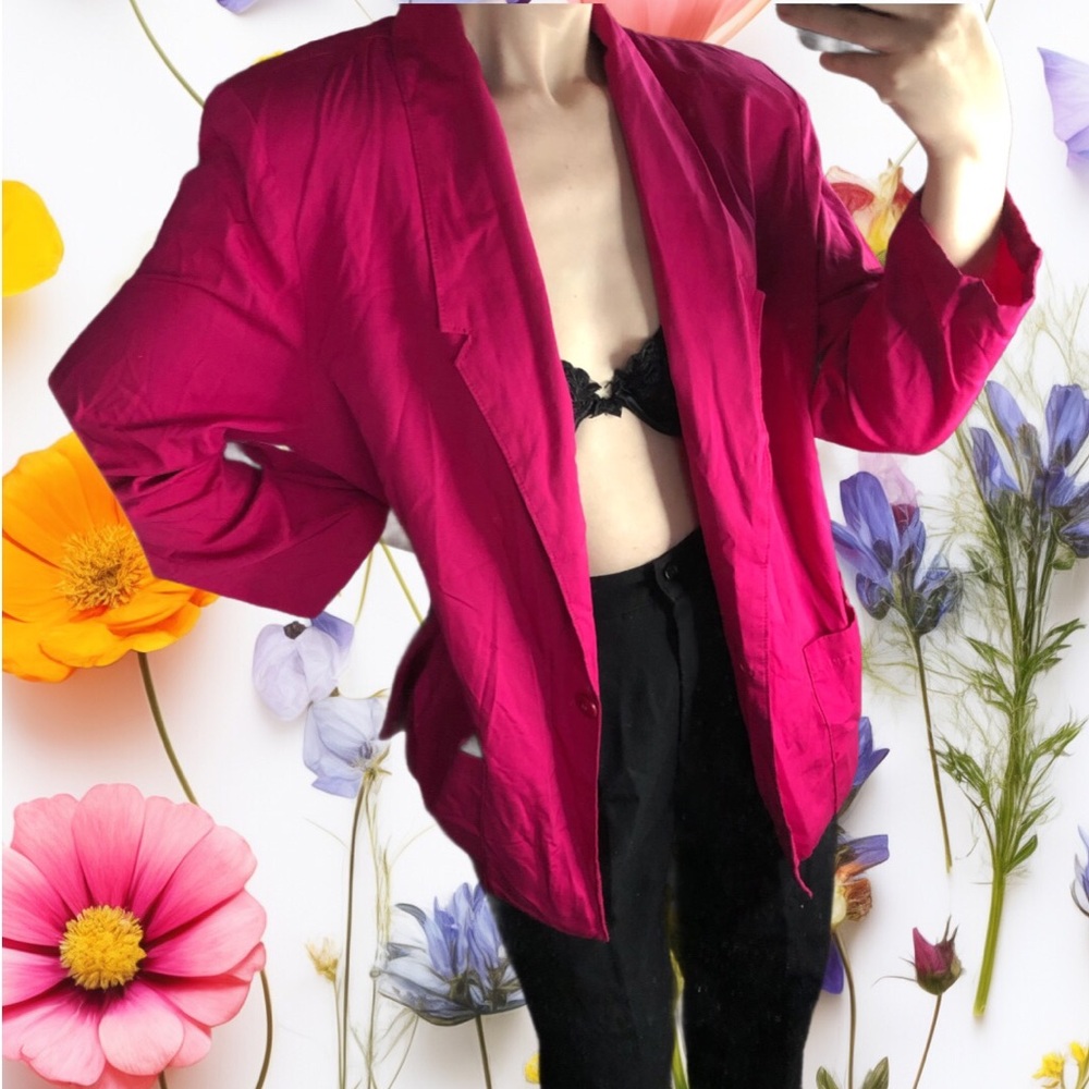 Hot pink 80s vintage blazer with shoulder pads